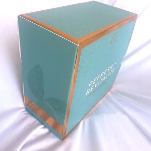 🛁✨ NWT Bath & Body Works - Eucalyptus Lavender Spa Box ✨Luxurious spa set!🎁 - Picture 2 of 5